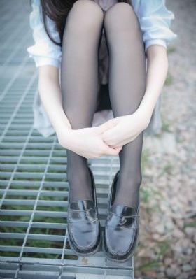 日本部长的妻子出道