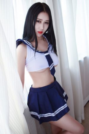 被迫成为女同学的脚奴袜奴