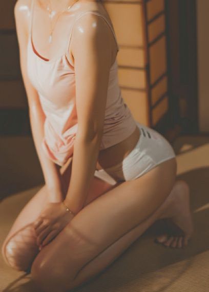 《我邻居的老婆2》