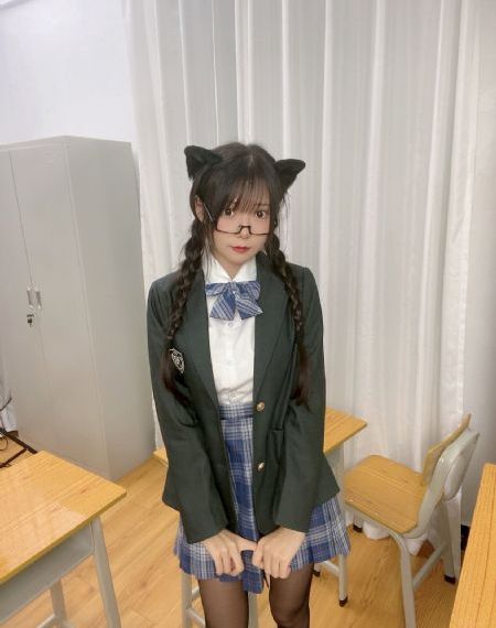 我的年轻的女教师