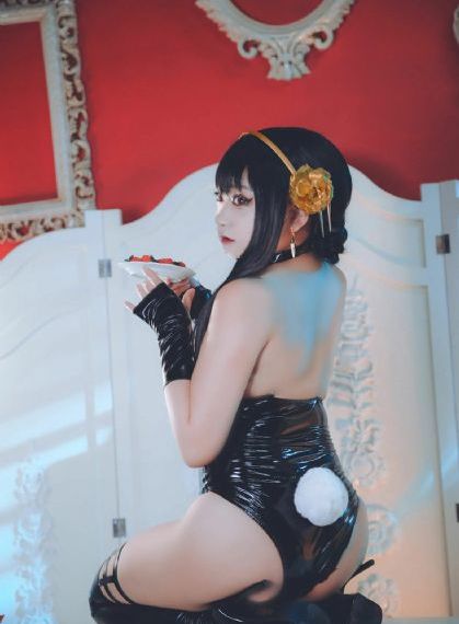 开局强吻裂口女第二季